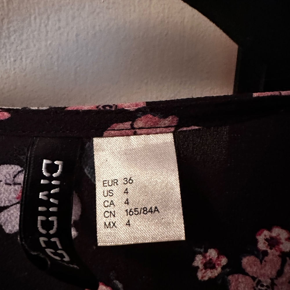 H&M Dress - Picture 2 of 2